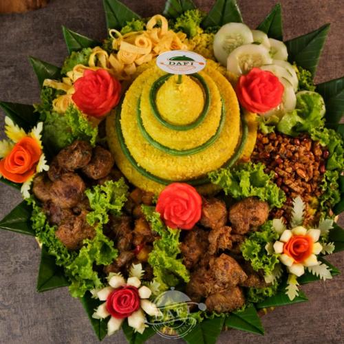 Tumpeng